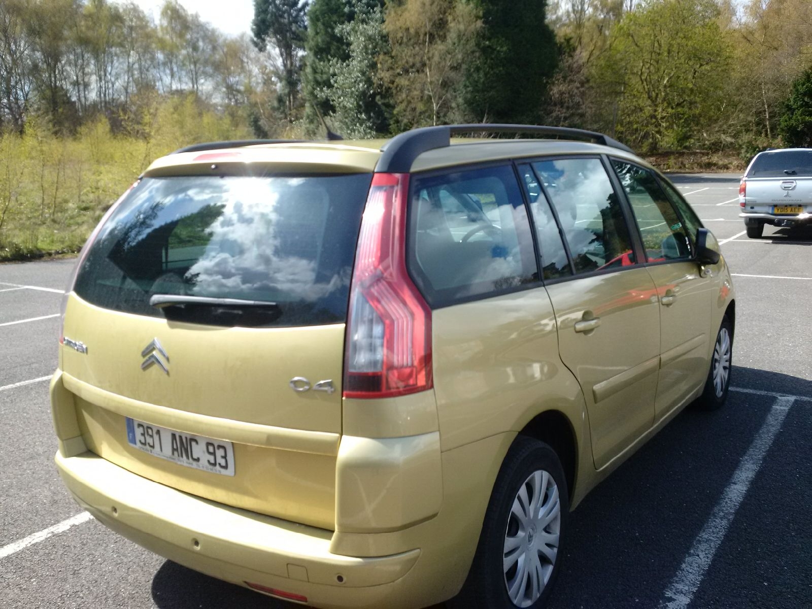 Left hand drive car CITROEN C4 GRAND PICASSO (03/10/2008) - 